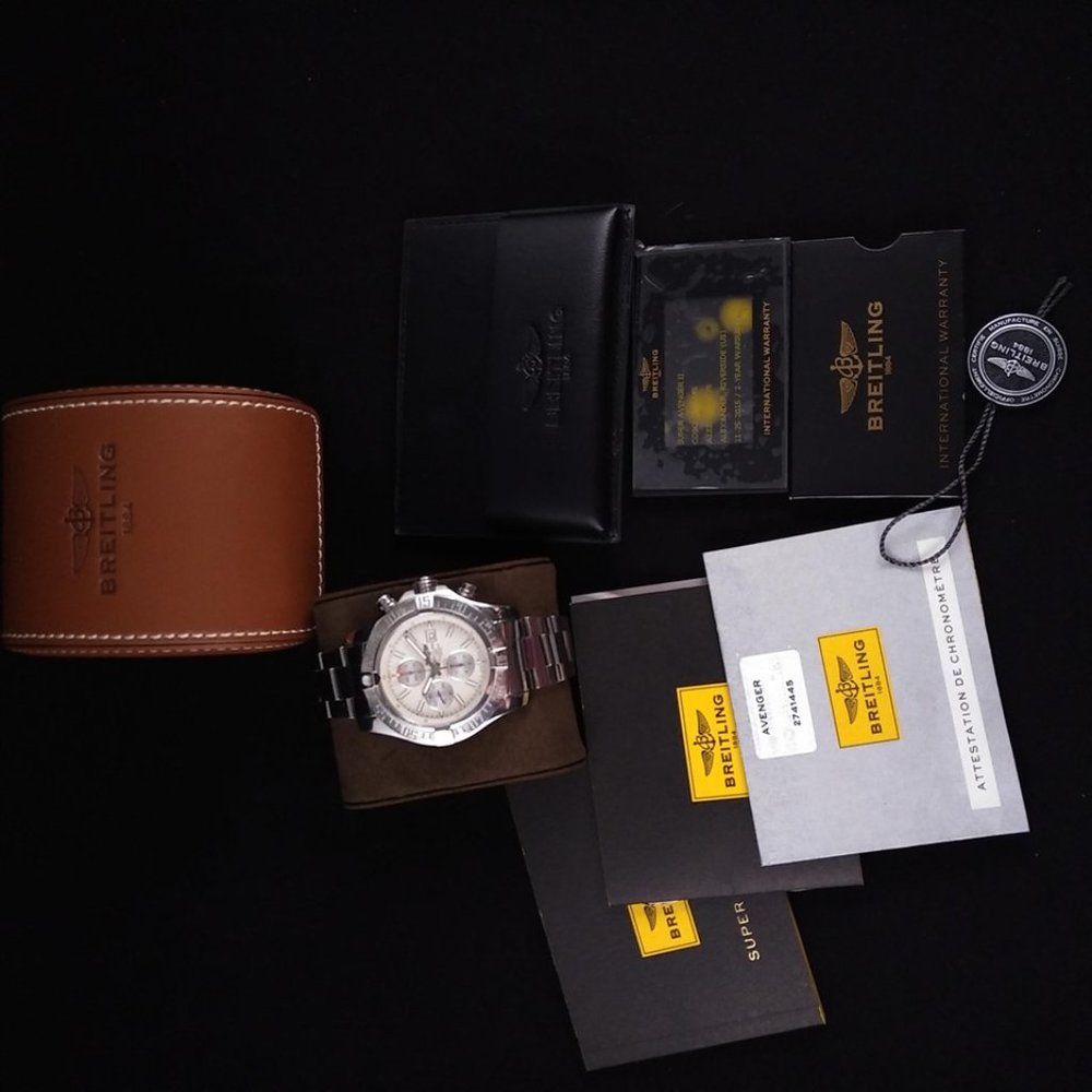 Breitling Super Avenger II 48MM A13371 - Picture 6 of 6